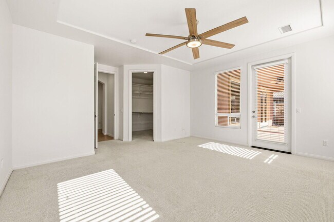 Building Photo - 196 Via San Lucia