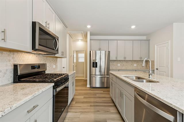 Building Photo - 606 Travine Dr