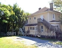 Building Photo - 501 Richardson Ave