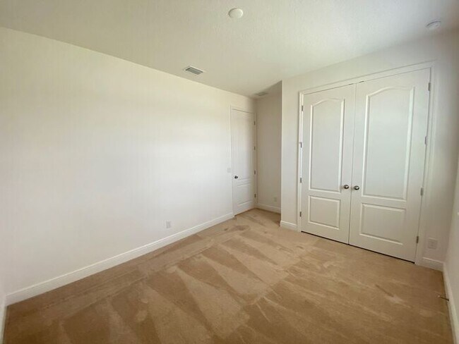 Building Photo - Hanover Lakes-4957 Olivia Court St. Cloud,...
