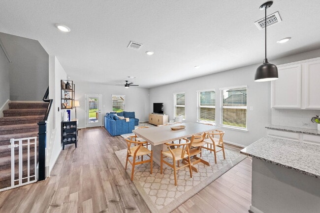 Building Photo - Stylish Corner Homesite on a Quiet Cul-de-...