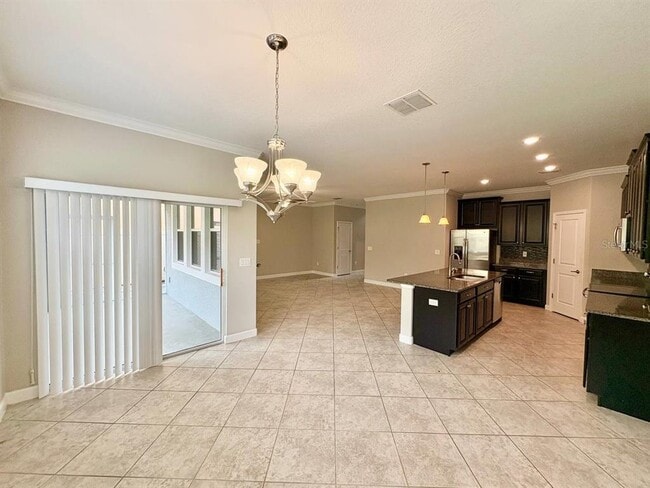 Building Photo - 1695 Ludington Ave