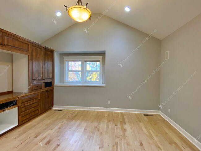Building Photo - Coming Soon – NorthWest Crossing Corner Lo...