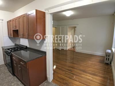Building Photo - 1 bedroom in Boston MA 02215
