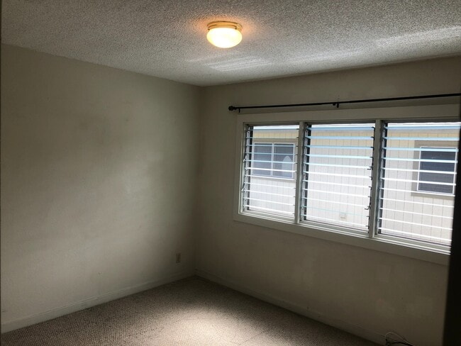 Building Photo - 425 Kawailoa Rd