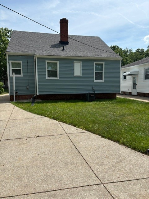 Building Photo - 2506 Torrington Ave