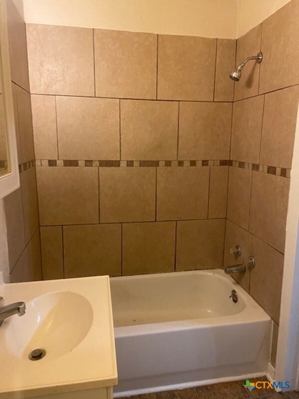 Building Photo - 613.5 S Laurel Ave