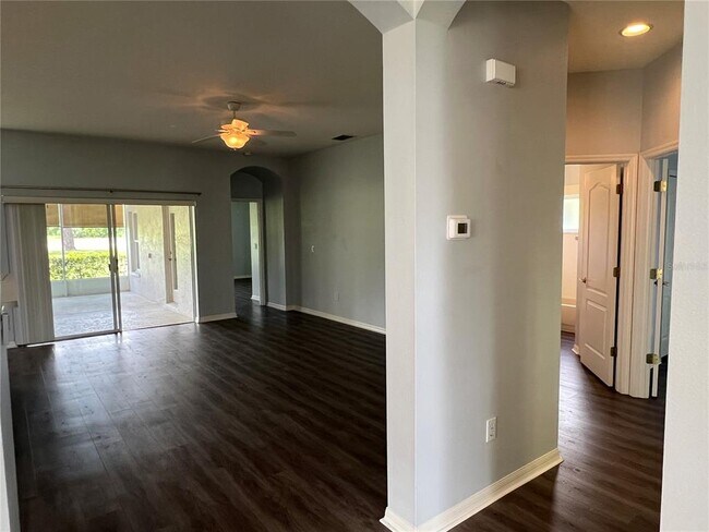 Building Photo - 3207 Banyan Hill Ln
