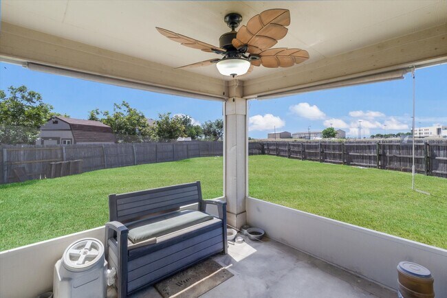 Building Photo - *FIRST MONTH FREE, IF MOVED IN BY 12/31/25*