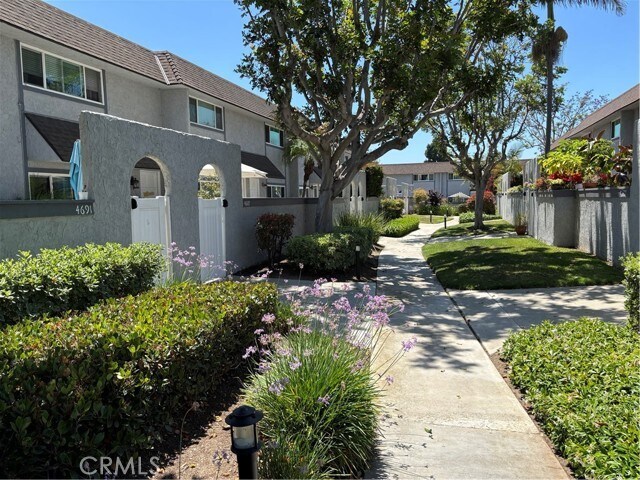 Building Photo - 4681 Twintree Dr