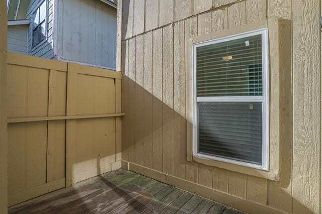 Building Photo - 10328 Chelmsford Dr