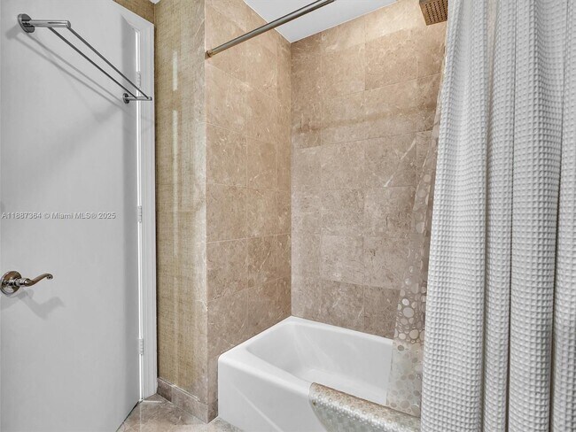Building Photo - 3535 S Ocean Dr