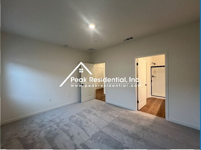 Building Photo - New Elk Grove 3bd/2ba Home near Big Horn & Poppyridge Rd