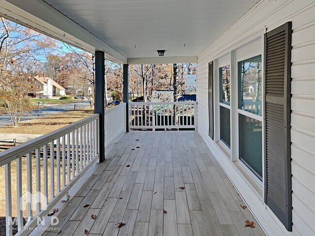 Building Photo - 7907 Red Lantern Rd