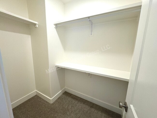 Building Photo - 3BD/3.5BA FOR RENT IN THE RESERVE