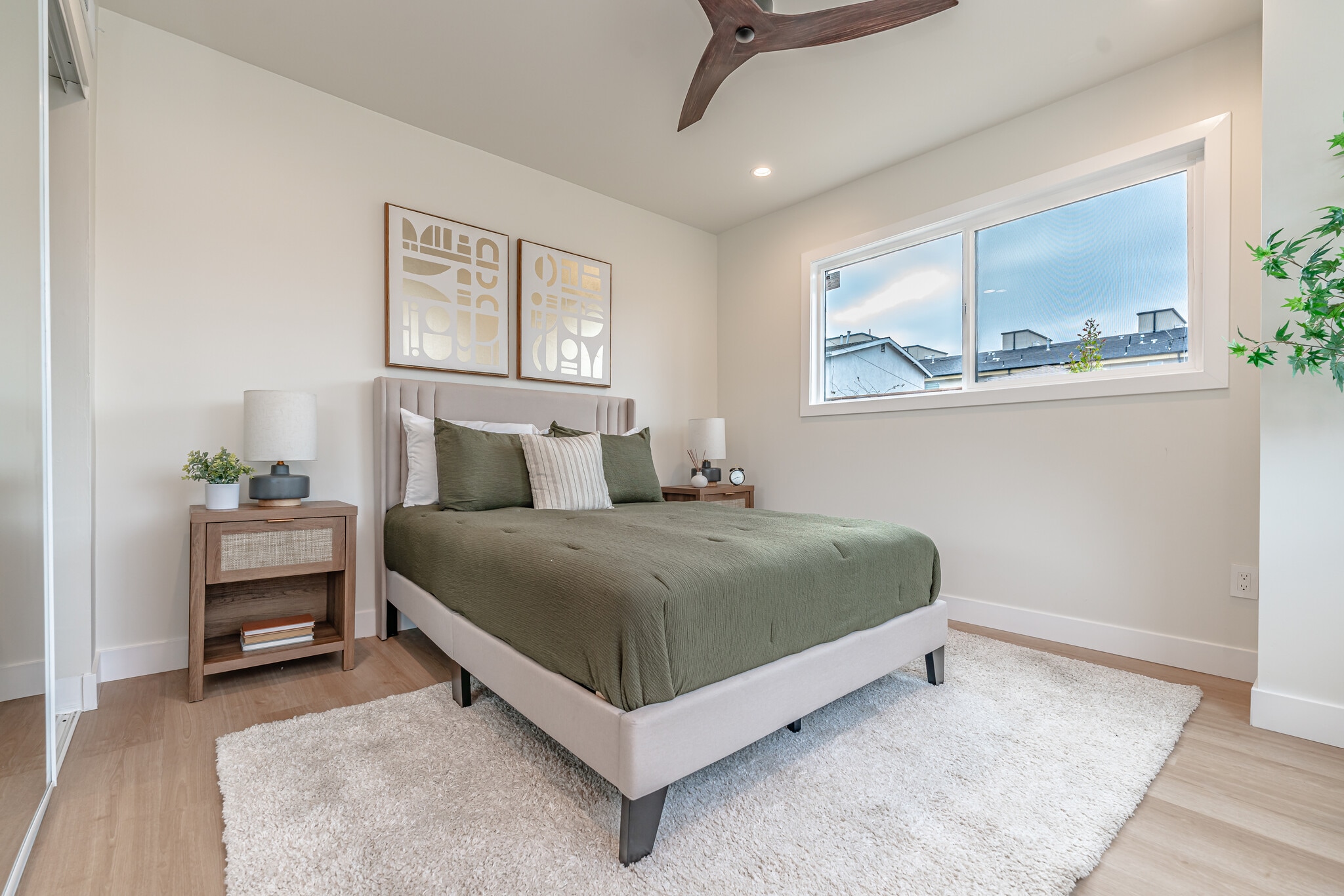 Building Photo - 8629 Guthrie Ave