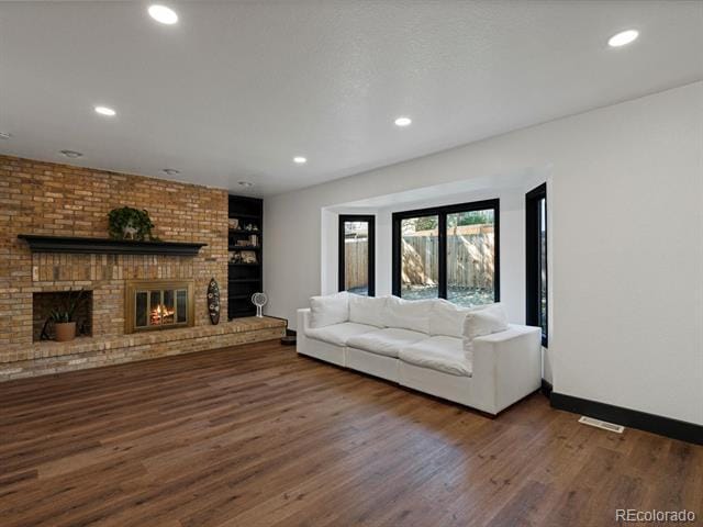 Building Photo - 8049 Sweet Water Rd