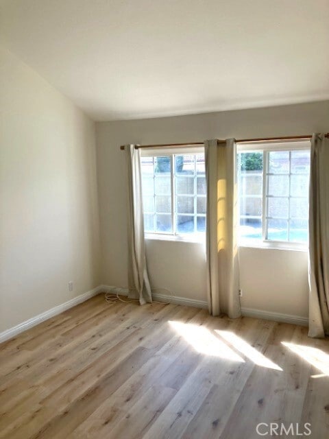 Building Photo - 5172 Glenwood Cir