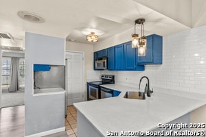 Building Photo - 6100 Woodlake Pkwy