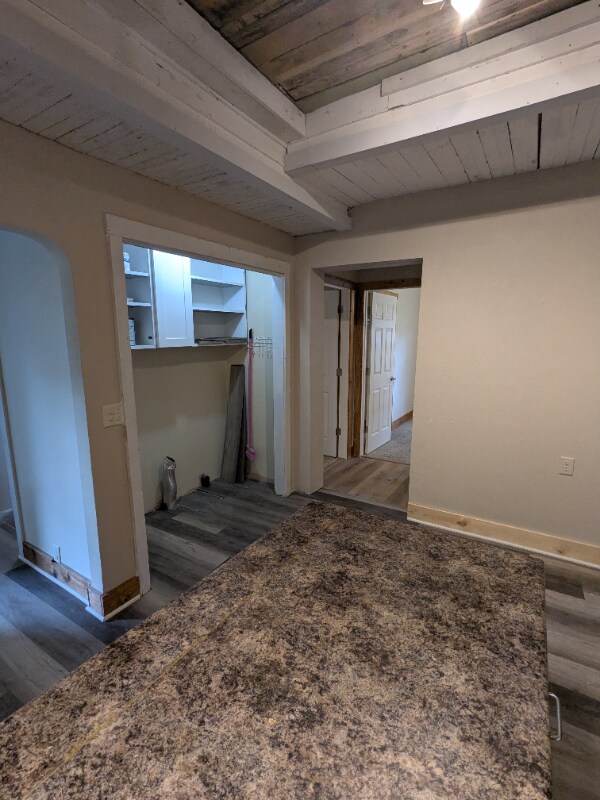 Building Photo - 104 N Rural St