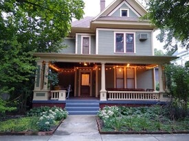 Building Photo - 403 W Hill St