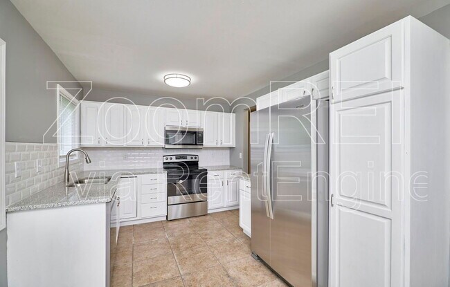 Building Photo - 2700 Steeplechase Ln