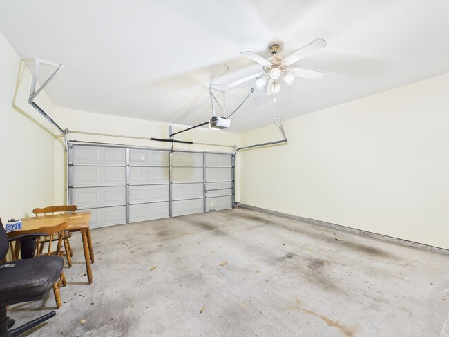 Building Photo - 3811 Jack St