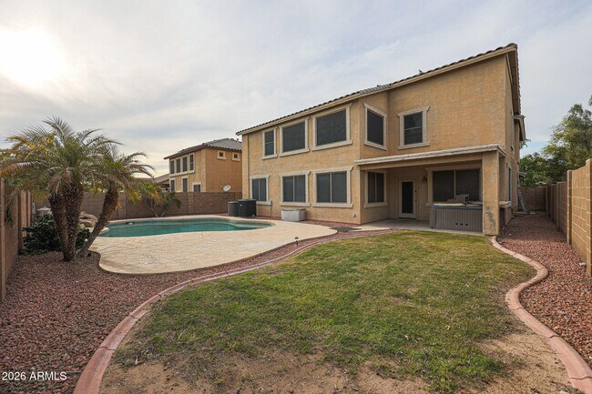 Building Photo - 16205 W Gibson Ln
