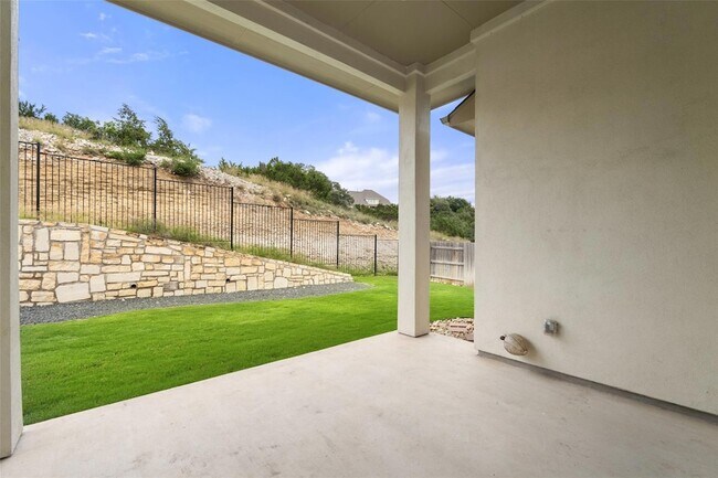 Building Photo - 336 Saturnia Dr
