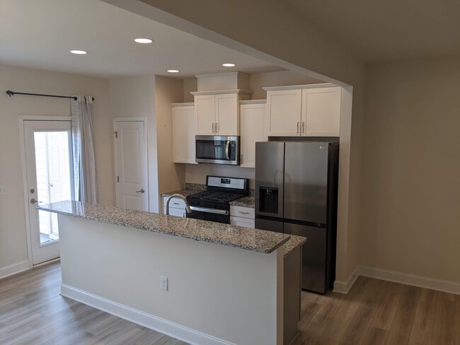 Building Photo - 1413 Sunset Peak Wy