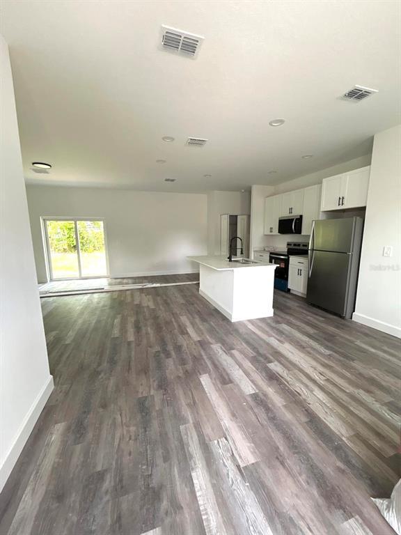 Building Photo - 1683 SW 3rd St