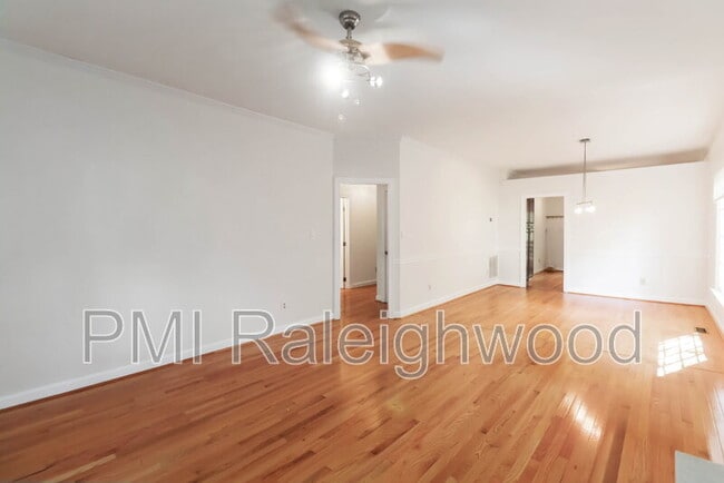 Building Photo - 311 Dansk Ct