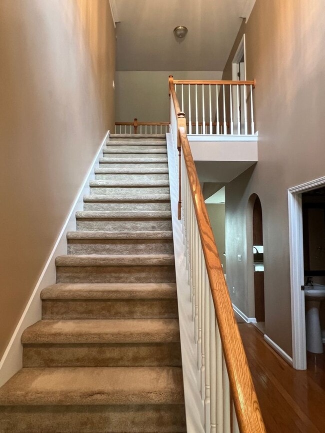 Building Photo - Nice Home in Pinecrest!