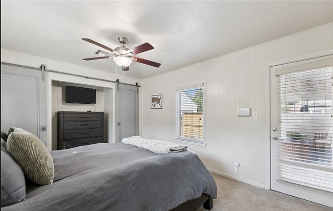 Building Photo - 2 Bed | 2 Bath Near TU!