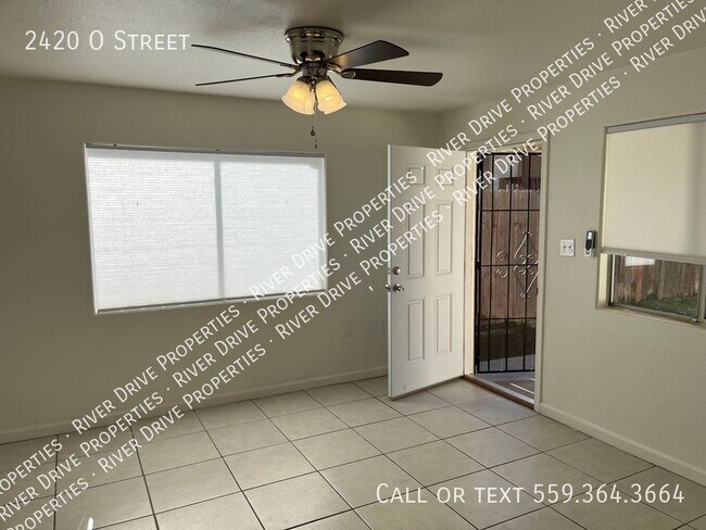 Building Photo - Two Bedroom Central Location Available Soon