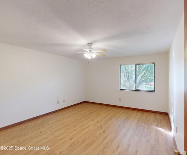 Building Photo - 9017 Manchester Ln