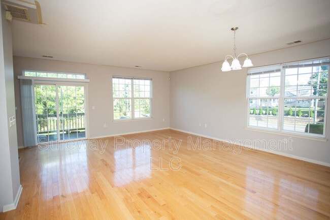 Building Photo - 102 Brandywine Dr