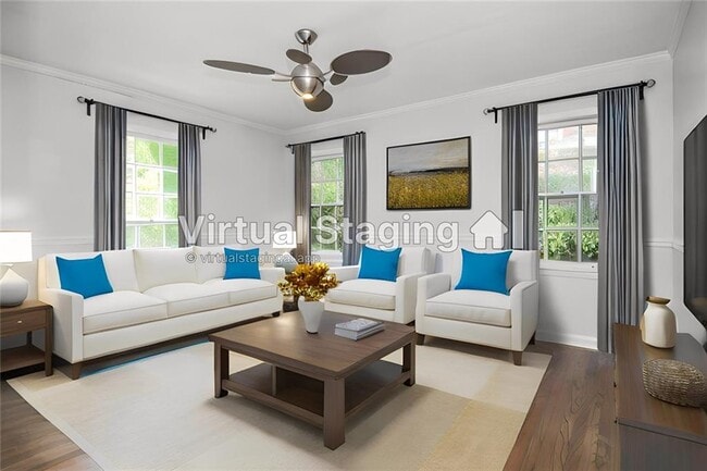 Building Photo - 2079 Street De Ville