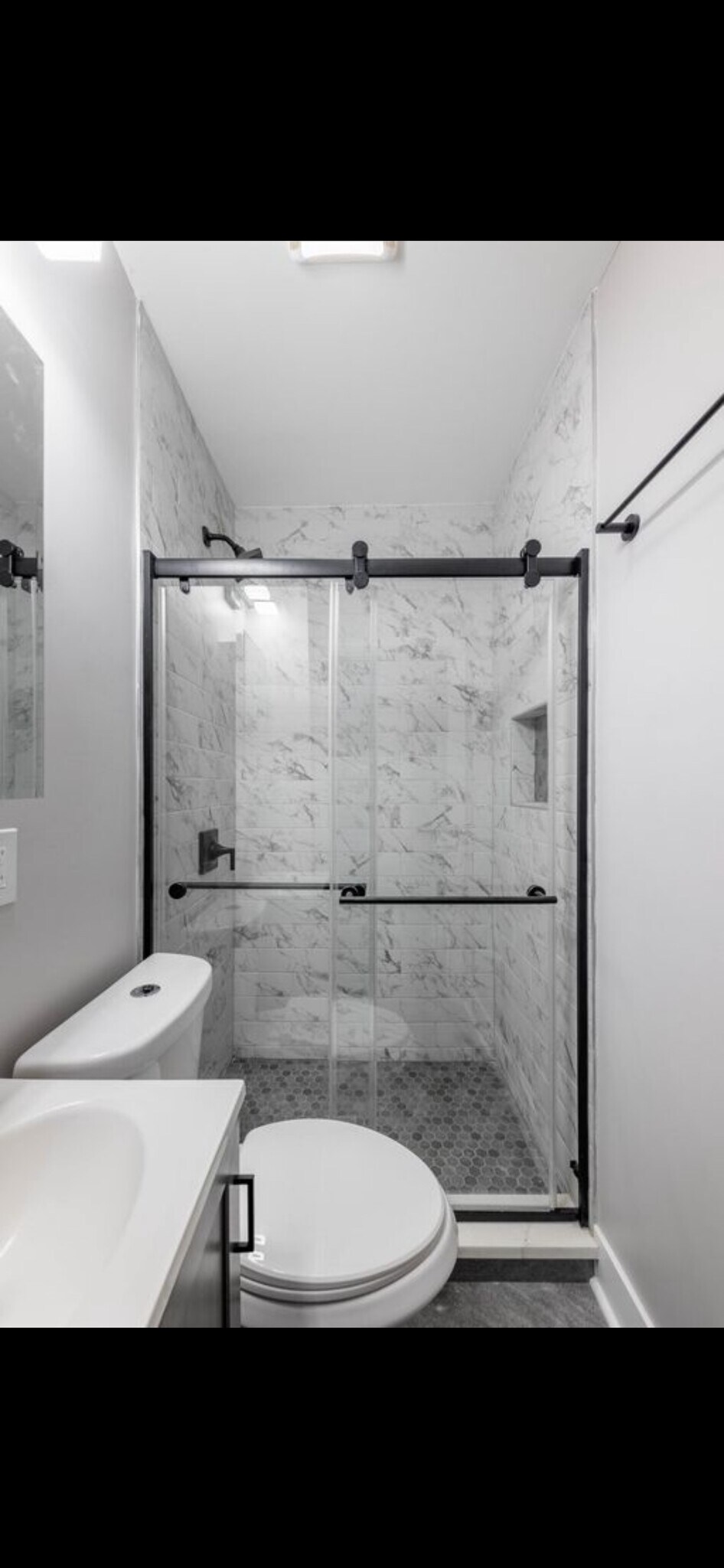 Building Photo - 9647 S Ave N