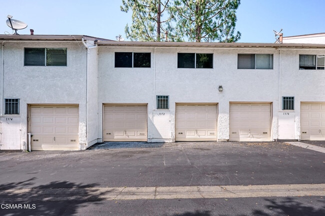 Building Photo - 1372 Ramona Dr