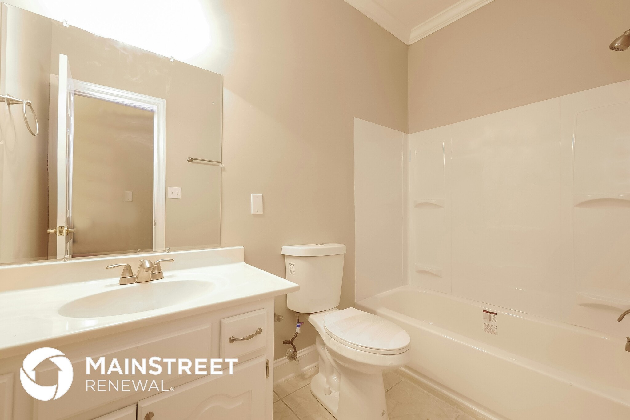 Building Photo - 100 Carriage Chase