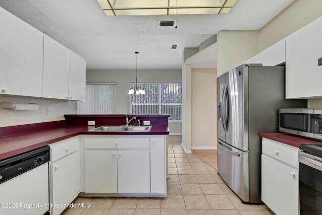 Building Photo - 8019 Timberlake Ave