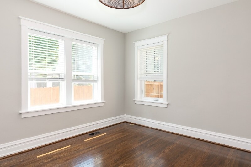 Building Photo - 1035 Grandview Pl