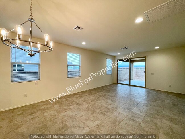 Building Photo - 6379 E Calle Hora Cero