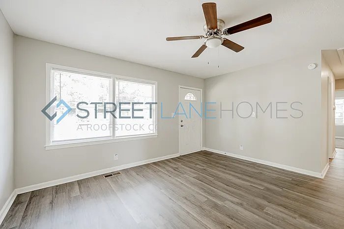 Building Photo - 137 Prince Ave