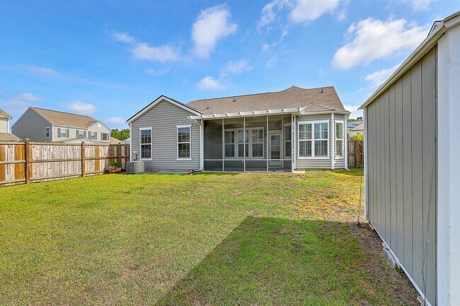 Building Photo - *Approved Application Received*