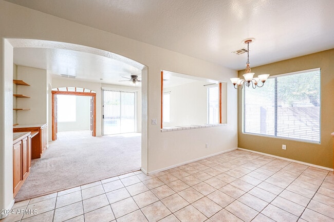 Building Photo - 11617 W La Reata Ave