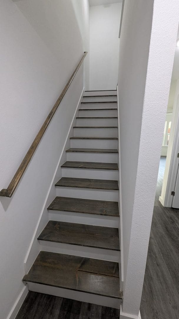 Building Photo - ?Your Houston Gem: 3 Beds, 2.5 Baths, Carport ?