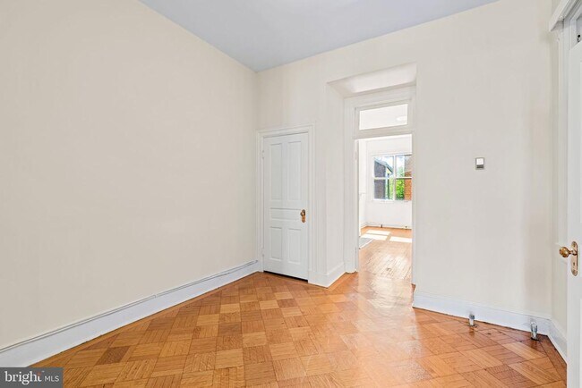 Building Photo - 2444 Eutaw Pl