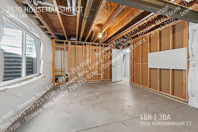 Building Photo - 2570 Horsemanship Ct